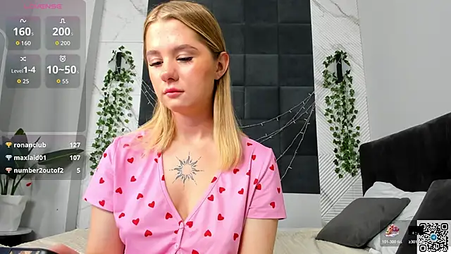 Онлайн чат XXX Brenda_Puff