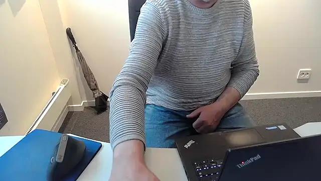 Buggemannn Live XXX chat