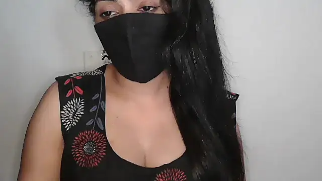 Reddy_Trisha's Webcam Show