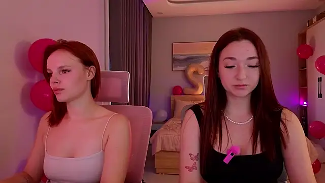 MoonkissGirls Show Webcam