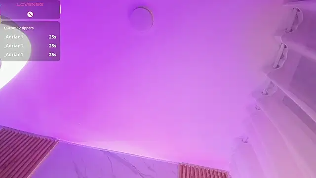 Živý XXX chat KYLIE_JONES6