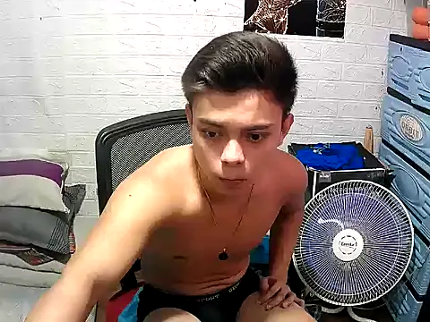 Theboy_cummerx69 ওয়েবক্যাম শো