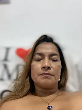 Jlo_69 Live XXX Chat