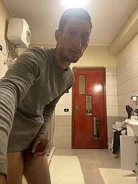 Gionnytav Webcam show