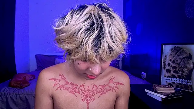 Živý XXX chat Aronn_44
