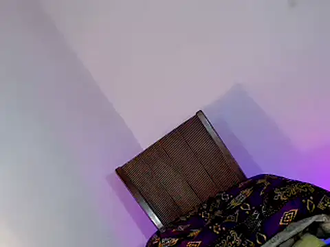 yourlovingbella's Webcam Show