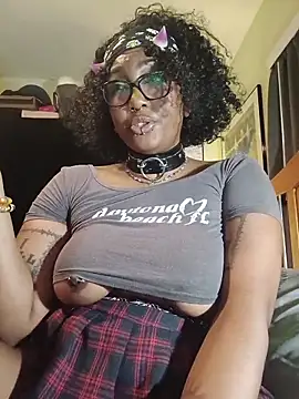 BdyNdSol – Naživo XXX chat