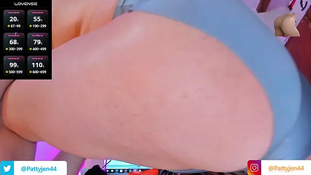 pattyjenkinss Show in webcam