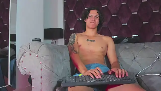 عرض كام TonyBenedetti