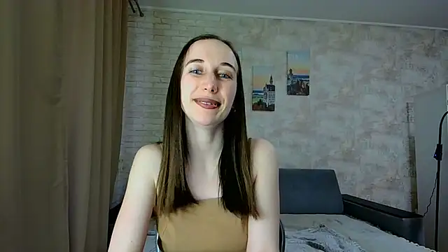 Anika_bloom live XXX chat