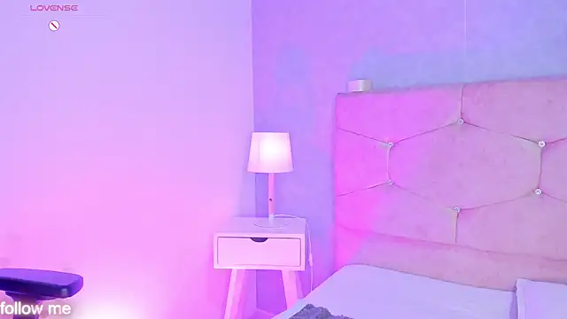Cameliaa_Smiith Chat XXX in diretta