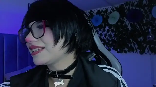Kitty_Gang's Live XXX Chat