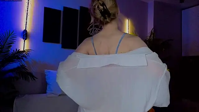 emilyshepar_d's Live XXX Chat
