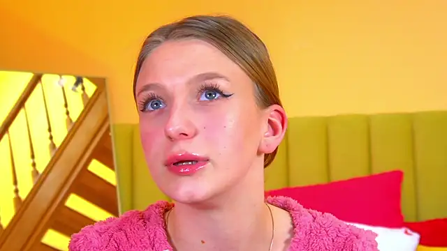 Онлайн чат XXX BeatriceBinoche