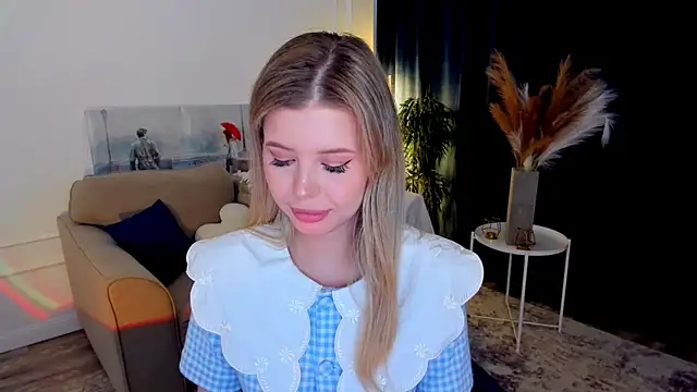 Chatroom XXX en direct de FollowLovee
