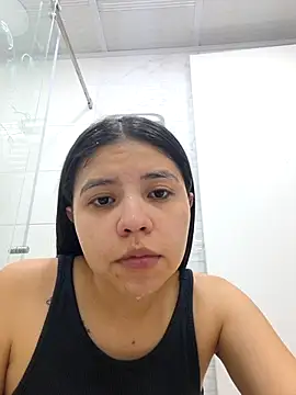Ambarina_'s Live XXX Chat