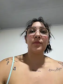 KittyObsession Live XXX Chat
