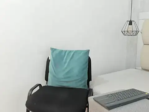Bella_adamss_ Webcamshow