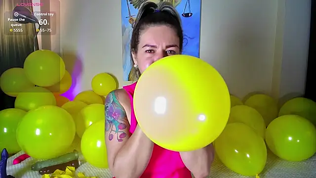 oriana_thomson01: απευθείας συνομιλία ΧΧΧ