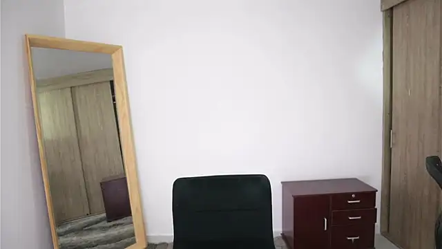 Онлайн чат XXX Steph_F