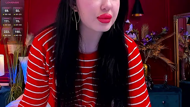 Онлайн чат XXX Mayzzie