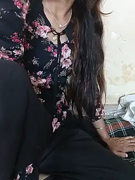 Živý XXX chat Naughty_Ada
