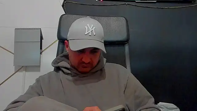 JamesMyerss' Live XXX Chat