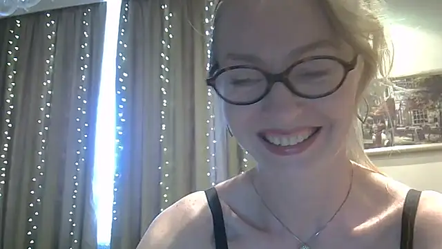 ZarinaSwift's Live XXX Chat