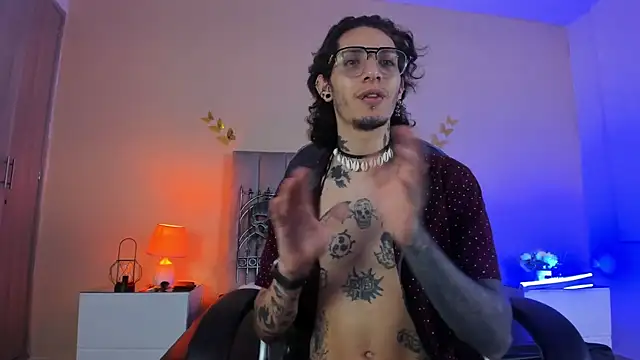 Vergil_Noir_ webkamerás műsora
