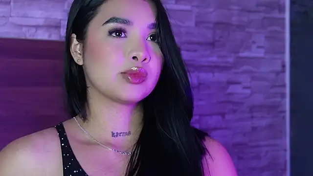 Онлайн чат XXX MarianaGiraldo
