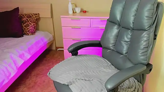 Živý XXX chat E_uphoria