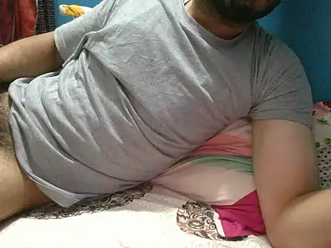 Precumboner ওয়েবক্যাম শো