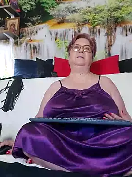 QueenPammy1 라이브 XXX 채팅