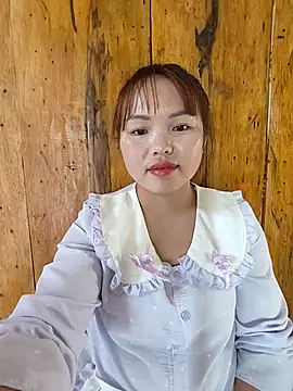 Mina_xYx Pertunjukan Webcam