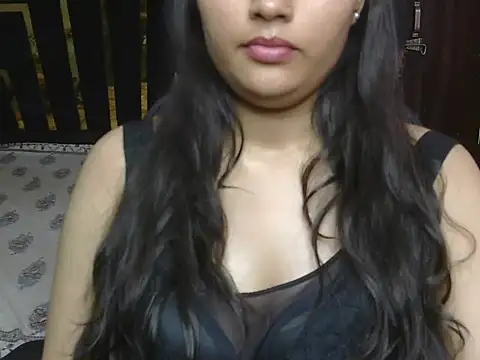 XXX chat uživo modela Its-akeera