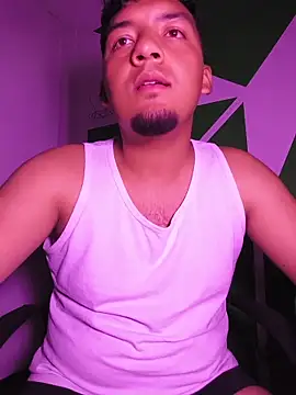 XXX chat uživo modela Itsdavidxxx