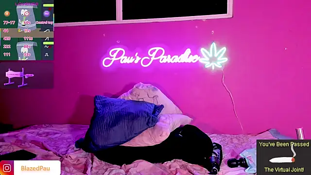 BlazedPauX লাইভ XXX চ্যাট