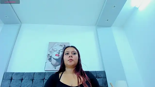 Nahia_Baker4 লাইভ XXX চ্যাট