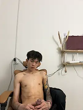 Chat +18 de zzzzppp3 ao vivo