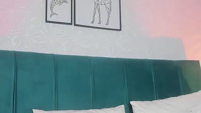 Chatroom XXX en direct de ninna_curly