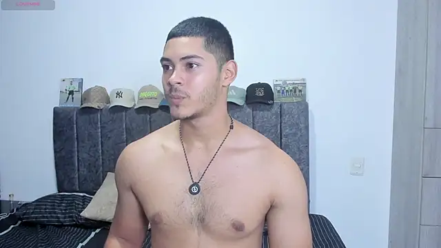 Iamdylan777 Live XXX-Chat