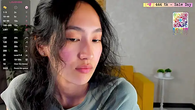 Chat XXX en directo de FlirtyAura