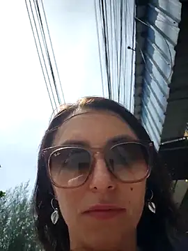 Izabella_Bellan Webbikameraesitys