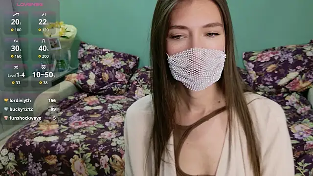 take_me_to_moon's Live XXX Chat