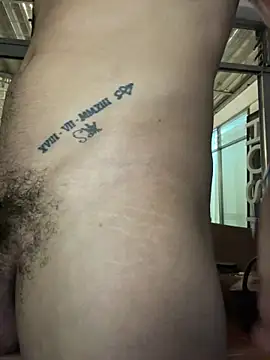 AlphaMasterXxx Chat XXX in diretta