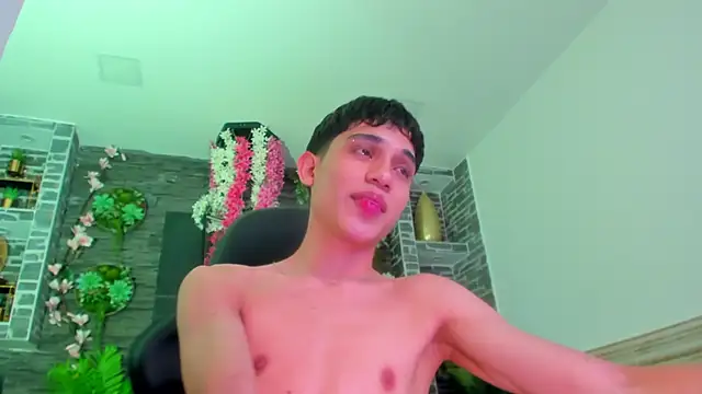 Sebax_Young's Live XXX Chat