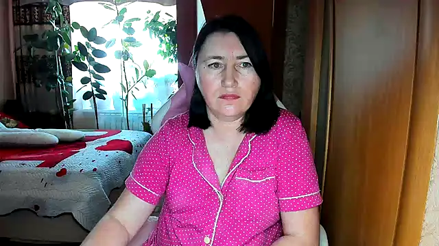 Tatyana51のライブXXXチャット