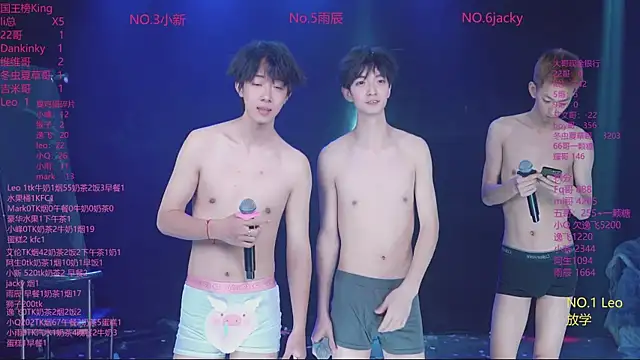 AAA-winner webcam show