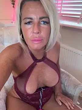 Chat XXX ao vivo de MakemeMillie1