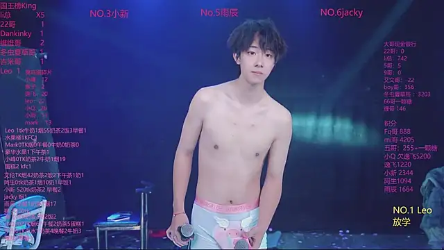AAA-winner live XXX chat